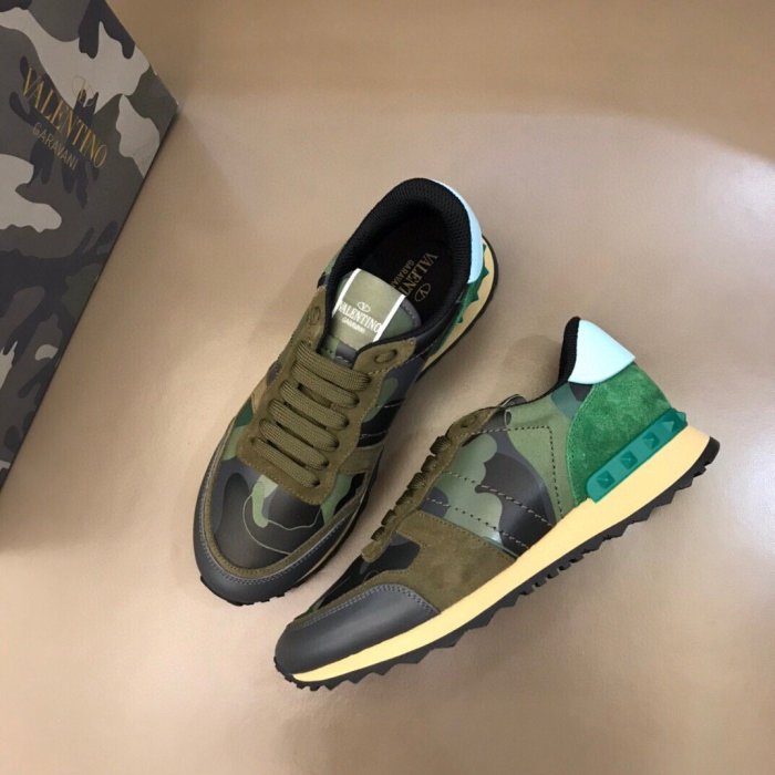 Valentino Men Shoes Fashion Design Luxury Brand ROCKRUNNER CAMOUFLAGE LAMINATED STUDDED SNEAKER with Original Box