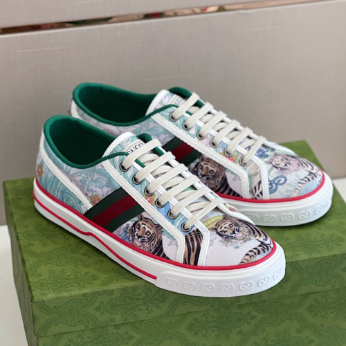 Gucci Womens Shoes Sneakers Luxury Brand Women's Gucci Tennis 1977 sneaker ‎663257 2UX10 9070 with Original Box