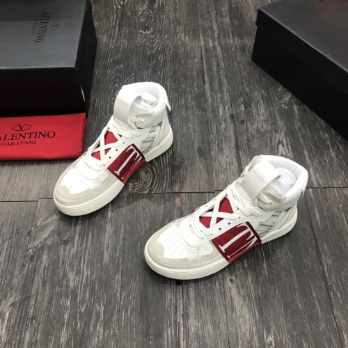 Valentino Men and Women Shoes Fashion Design Luxury Brand