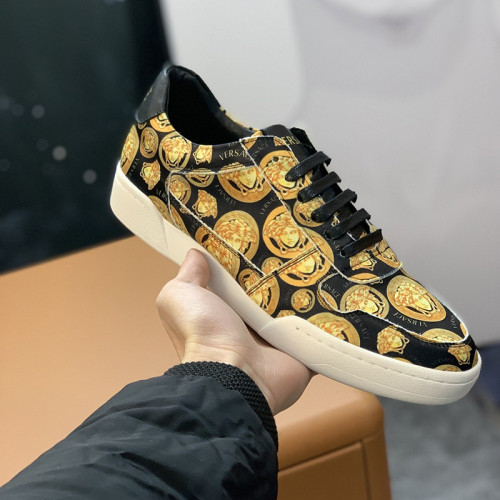 Versace Men Shoes Sneakers Fashion Design Luxury Brand