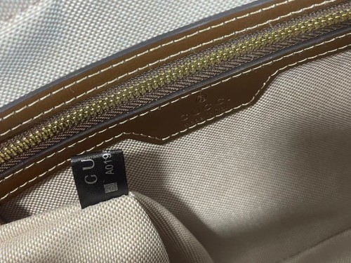 Gucci Womens Mens Bags Shoulder Messenger Bag Luxury Brand Gucci Messenger bag with Interlocking G in GG Supreme with Original Box 675891 92THG 8563