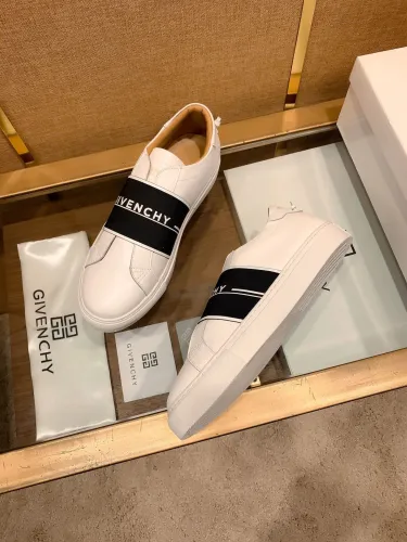 Givenchy Men Shoes Fashion Type Luxury Brand GIVENCHY SNEAKERS IN LEATHER WITH LATEX BAND with Original Box