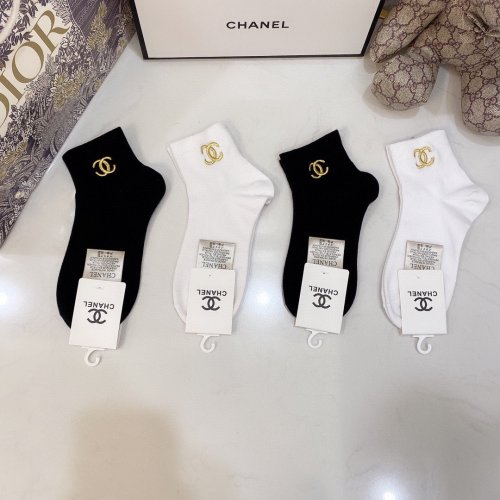 Chanel Socks 4 Pairs with Original Box Luxury Brand Breathable Chanel Sock
