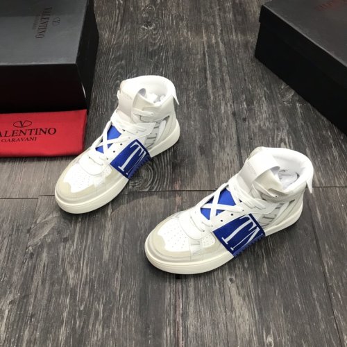 Valentino Men and Women Shoes Fashion Design Luxury Brand