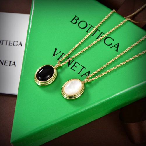 Bottega Veneta Luxury Womens Necklace
