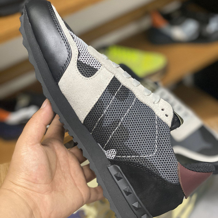 Valentino Men Shoes Fashion Design Luxury Brand ROCKRUNNER CAMOUFLAGE LAMINATED STUDDED SNEAKER with Original Box