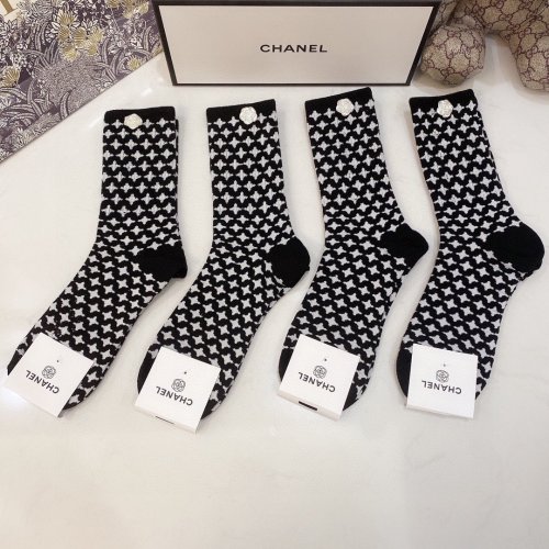 Chanel Socks 4 Pairs with Original Box Luxury Brand Breathable Chanel Sock