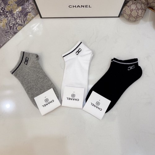 Chanel Socks 3 Pairs with Original Box Luxury Brand Breathable Chanel Sock