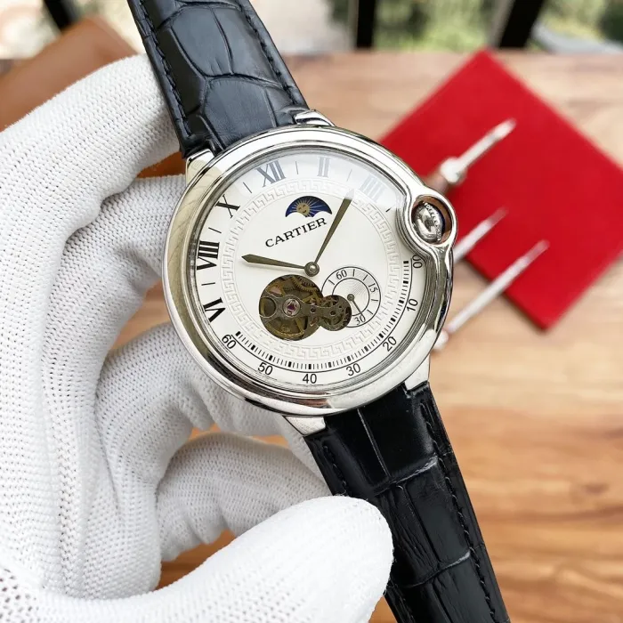 Cartier SA Watch Luxury Brand Design Fashion Type with Original Box