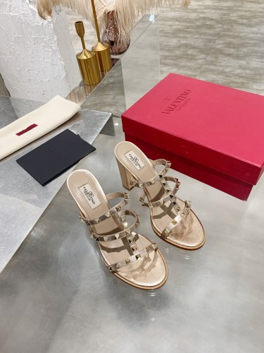 Valentino Women Shoes Mule Flip Flop Sandals ROMAN STUD SLIDE SANDAL IN QUILTED NAPPA with Original Box Luxury Brand