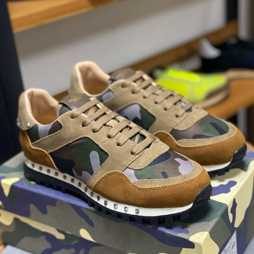 Valentino Men Shoes Fashion Design Luxury Brand ROCKRUNNER CAMOUFLAGE LAMINATED STUDDED SNEAKER with Original Box