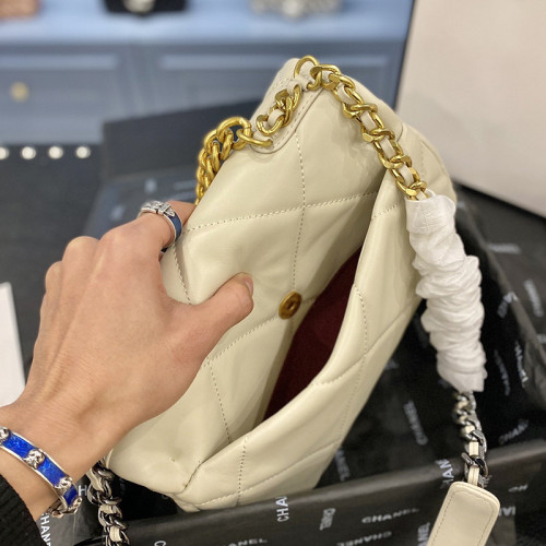 Chanel Womens Bags Luxury Brand Chanel 19 Large Flap Bag Shoulder Bags