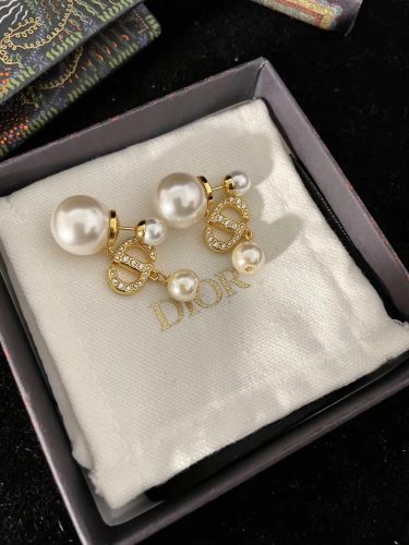 Dior Luxury Womens Earrings DIOR TRIBALES EARRINGS Gold-Finish Metal with White Resin Pearls and White Crystals with Original Box E1811TRICY_D301