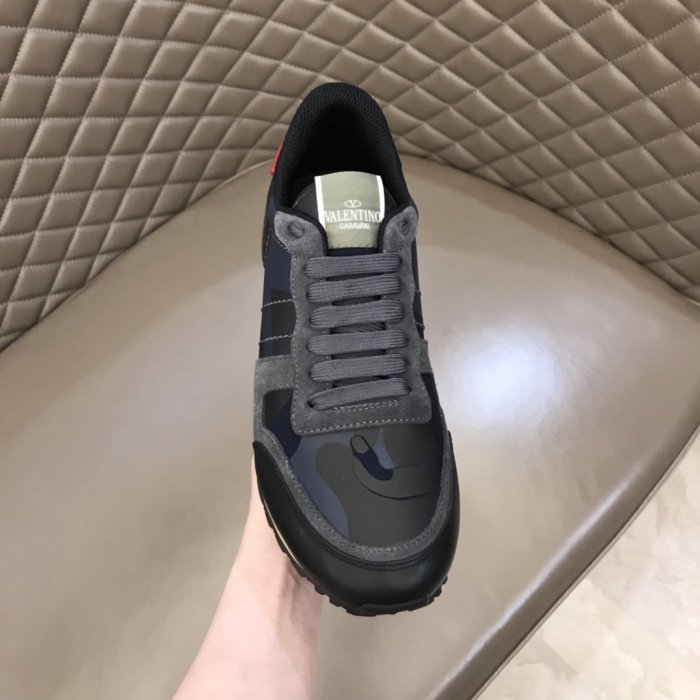 Valentino Men Shoes Fashion Design Luxury Brand ROCKRUNNER CAMOUFLAGE LAMINATED STUDDED SNEAKER with Original Box