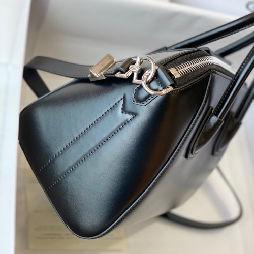 Givenchy Bags Womens Handbags with Strap Crossbody Bag Luxury Brand MINI ANTIGONA BAG with Original Box BB05114014-001