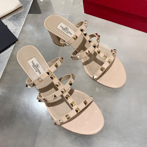 Valentino Women Shoes Mule Flip Flop Sandals ROMAN STUD SLIDE SANDAL IN QUILTED NAPPA with Original Box Luxury Brand