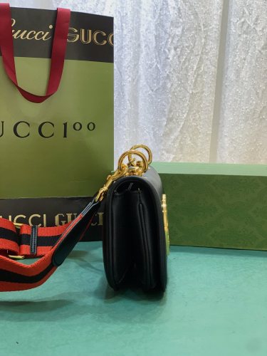 Gucci Womens Bags Shoulder Messenger Bag Luxury Brand Gucci Blondie mini bag in black leather with Original Box 698643 UXXAG 9161