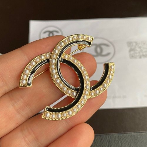 Chanel Luxury Womens Brooches