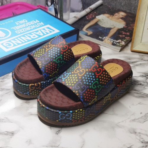 Gucci Mens Shoes Sandals Slides Slippers Luxury Brand Thick Sole Design with Original Box