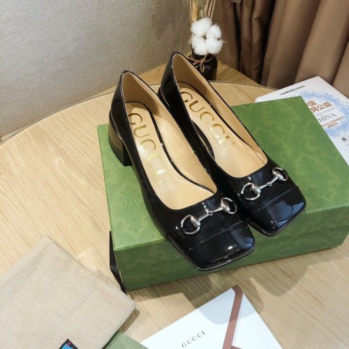 Gucci Womens Shoes Women's Mid-heel Pump with Horsebit