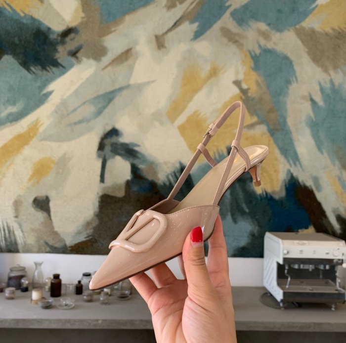Valentino Women Shoes Mule Flip Flop Sandals VLOGO SIGNATURE CALFSKIN SLINGBACK PUMP 35MM with Original Box