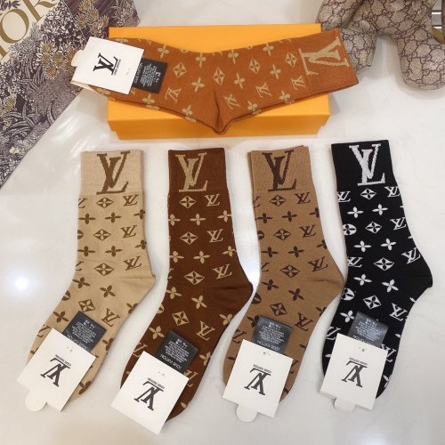 Louis Vuitton Socks 5 Pairs with Original Box Luxury Brand Breathable LV Sock