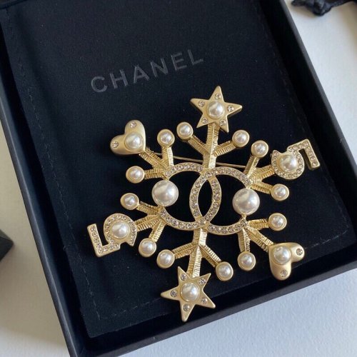 Chanel Luxury Womens Brooches