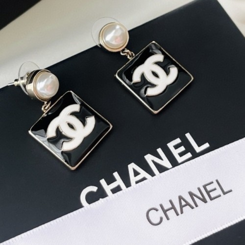 Chanel Luxury Womens Earrings