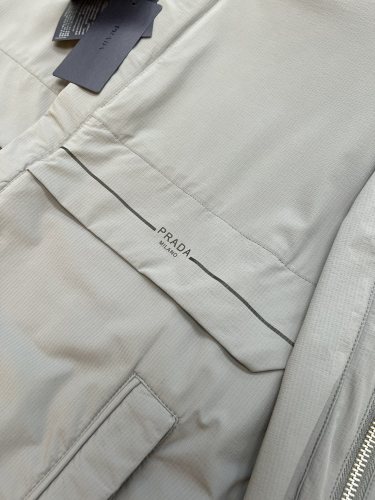 Prada Design Fashion Mens Jackets Thin Design Luxury Brand