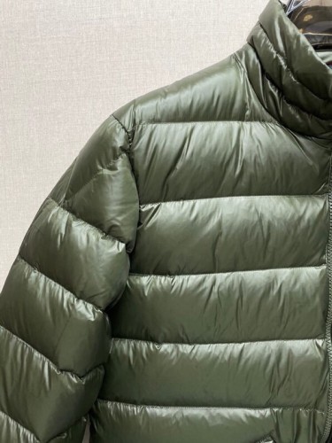 Moncler Design Mens Womens Winter Windprood Down Jackets Keep Warm 90% White Duck Down