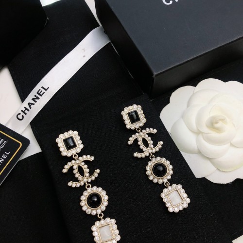 Chanel Luxury Womens Earrings