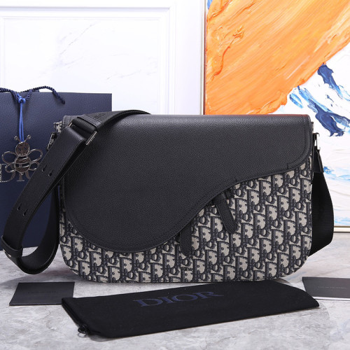Dior Mens Bags Shoulder Messenger Bags Luxury Brand SADDLE MESSENGER BAG Beige and Black Dior Oblique Jacquard and Black Grained Calfskin with Original Box