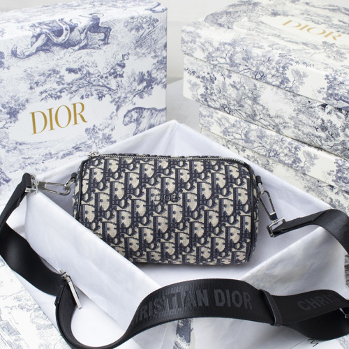 Dior Men Womens Bags Crossbody Bag ROLLER MESSENGER BAG Beige and Black Dior Oblique Jacquard