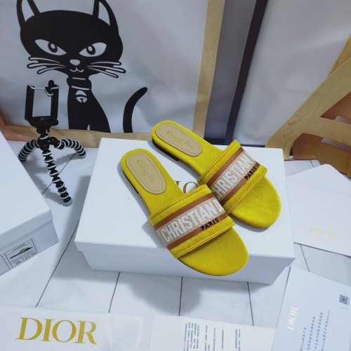 Dior Womens Shoes DWAY SLIDE