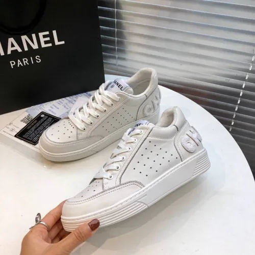 Chanel Men Shoes Luxury Brand Design