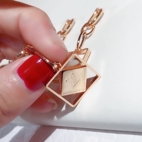 Louis Vuitton Luxury Womens Earrings