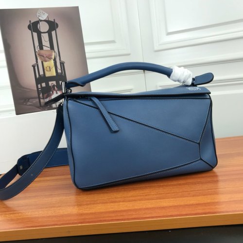 Loewe Womens Bag Puzzle Bag in Soft Grained Calfskin