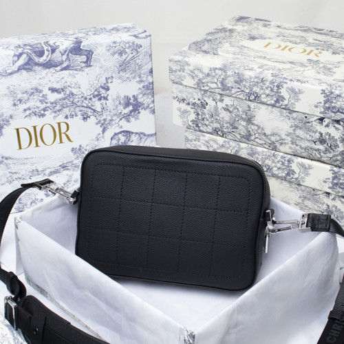 Dior Mens Bags Crossbody Bags SAFARI MESSENGER BAG Black Grained Calfskin