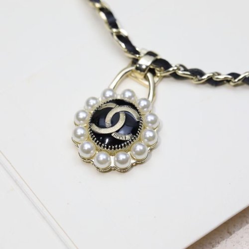 Chanel Luxury Womens Necklace