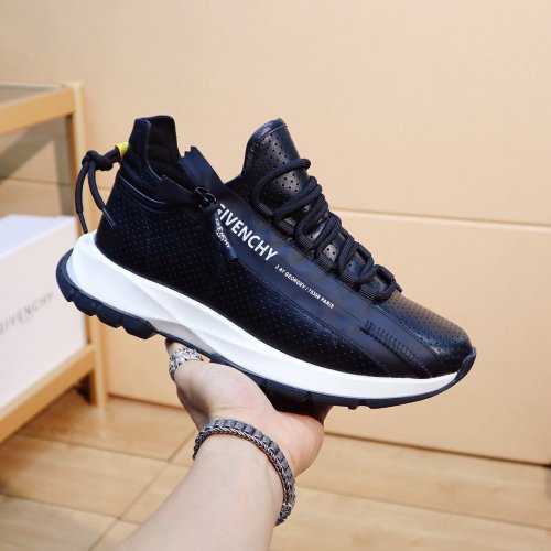 Givenchy Men Shoes Fashion Type Luxury Brand GIVENCHY SNEAKERS IN LEATHER WITH LATEX BAND with Original Box