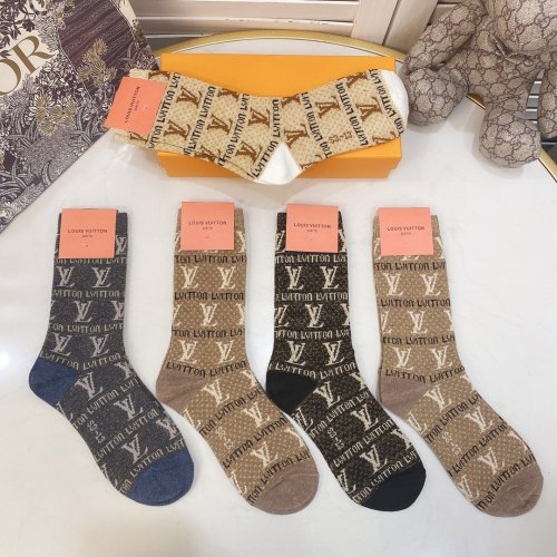 Louis Vuitton Socks 5 Pairs with Original Box Luxury Brand Breathable LV Sock