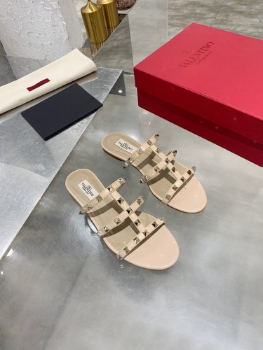Valentino Women Shoes Mule Flip Flop Sandals ROMAN STUD SLIDE SANDAL IN QUILTED NAPPA with Original Box Luxury Brand