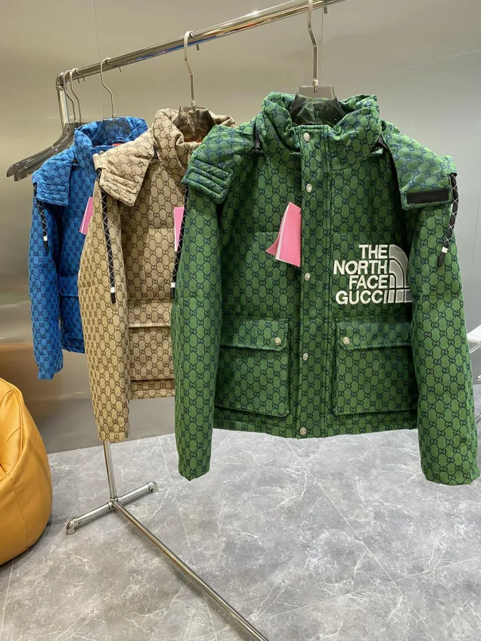 Gucci X The North Face Design Mens Womens Winter Windprood Down Jackets Keep Warm 90% White Duck Down