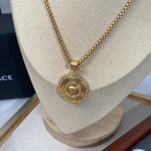 Versace Luxury Men Womens Necklace