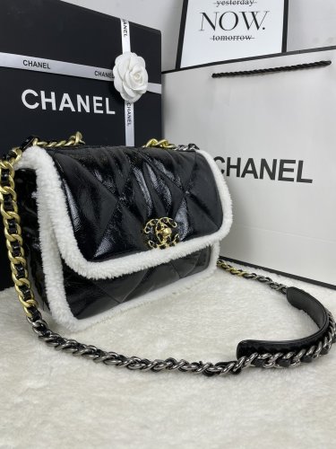 Chanel Womens Bags Shoulder Messenger Bags Chanel 19 Flap Bag Luxury Brand with Original Box
