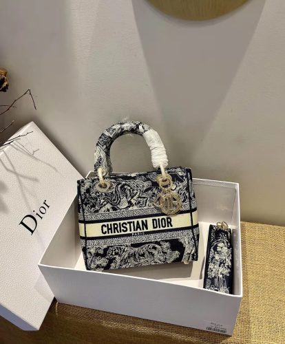 Dior Womens Bags Handbags Luxury Fashion Dior MEDIUM LADY D-LITE BAG with Original Box