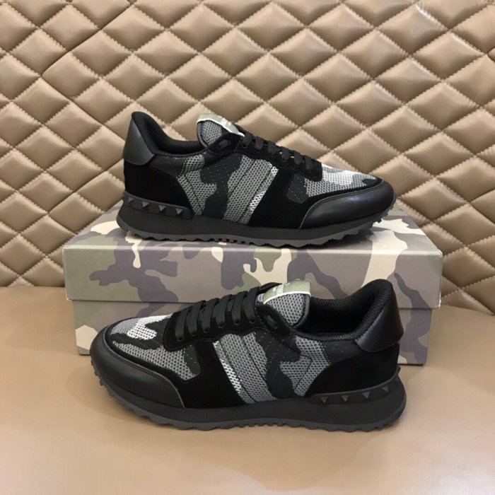Valentino Men Shoes Fashion Design Luxury Brand ROCKRUNNER CAMOUFLAGE LAMINATED STUDDED SNEAKER with Original Box