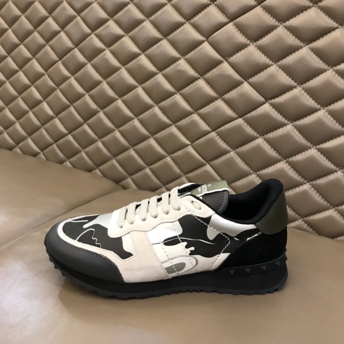 Valentino Men Shoes Fashion Design Luxury Brand ROCKRUNNER CAMOUFLAGE LAMINATED STUDDED SNEAKER with Original Box