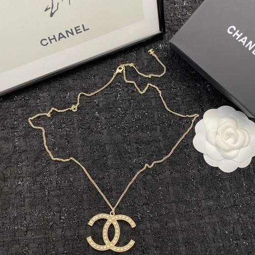 Chanel Luxury Womens Necklace N664