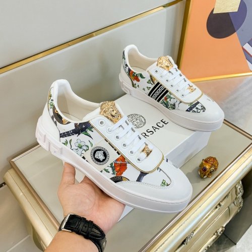 Versace Men Shoes Sneakers Fashion Design Luxury Brand